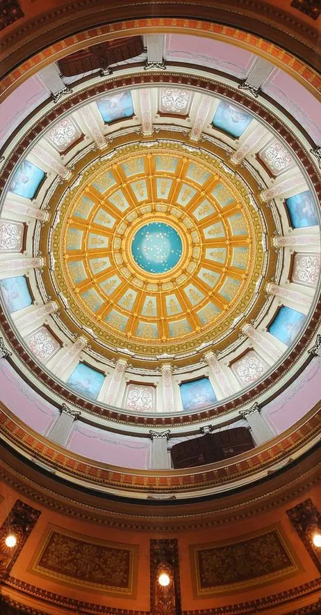 A ceiling in a government building